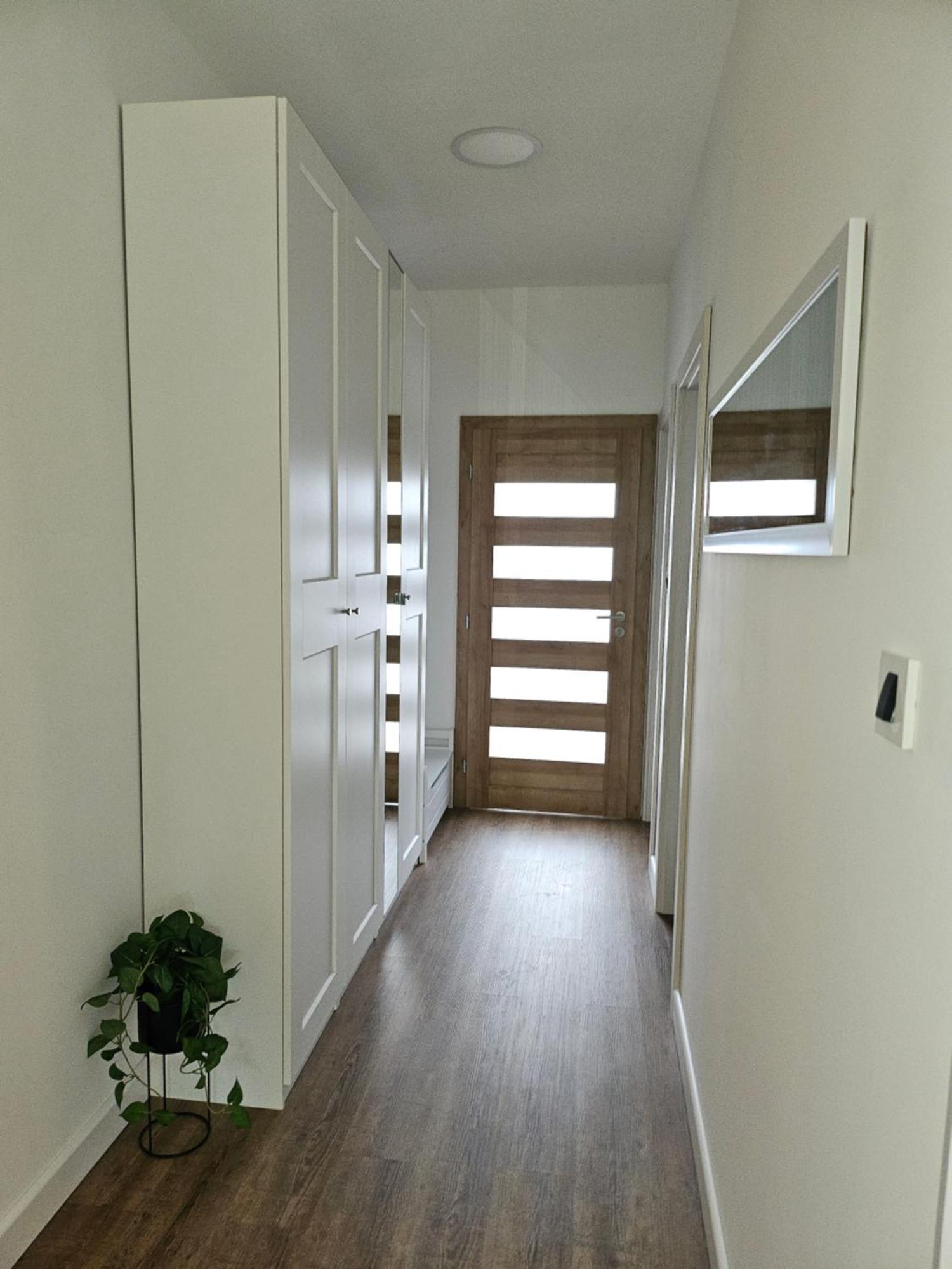 Apartman Pojine Gabonjin Zewnętrze zdjęcie