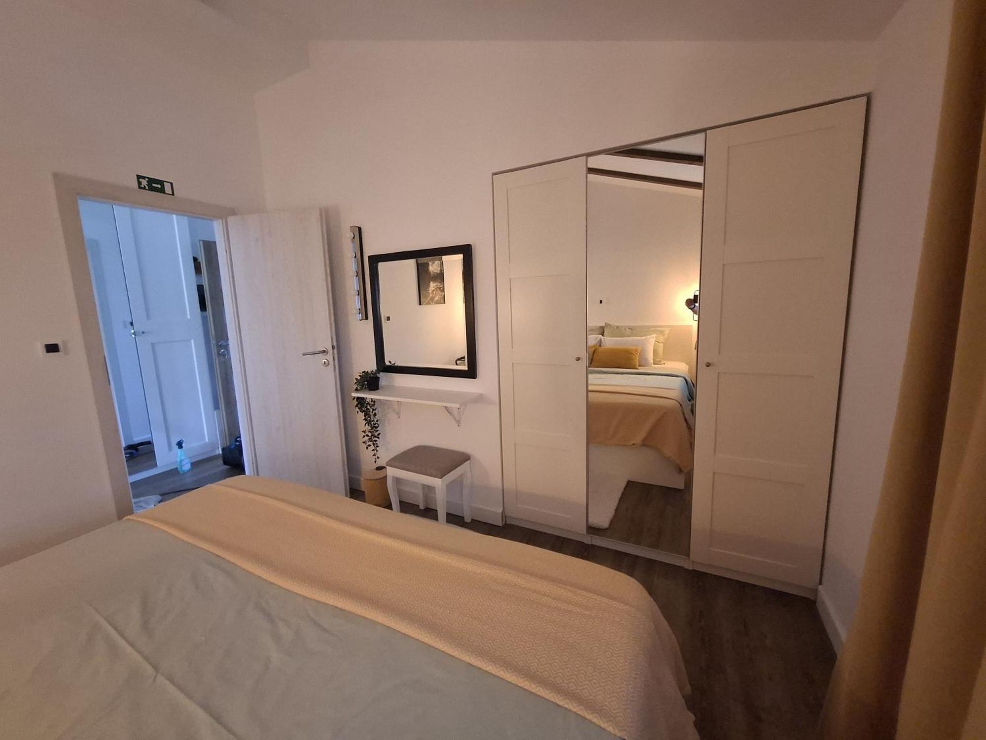 Apartman Pojine Gabonjin Zewnętrze zdjęcie